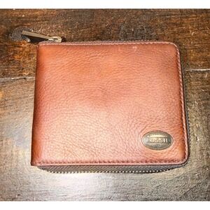 Fossil Mens Brown Pebbled Leather Zip Around Bifold Wallet with Coin Pocket